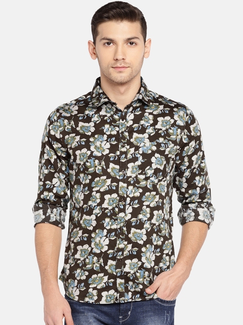 

Solemio Men Brown & Off-White Regular Fit Printed Casual Shirt