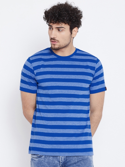 

LE BOURGEOIS Men Blue Striped Round Neck T-shirt