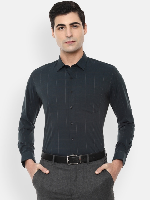 

Van Heusen Men Green Slim Fit Checked Formal Shirt