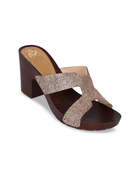 

Sole To Soul Women Gold-Toned Embellished Heels