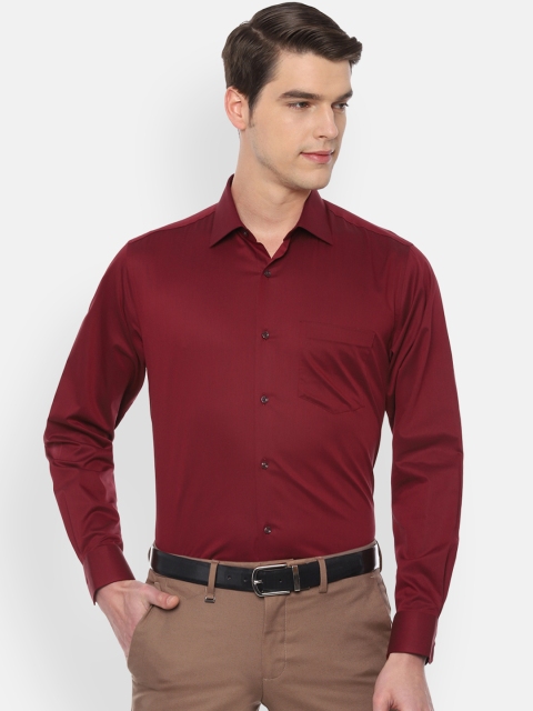 

Van Heusen Men Maroon Regular Fit Solid Formal Shirt