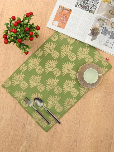 

India Circus by Krsnaa Mehta Set of 6 Green & Golden Pineapple Print Table Mats