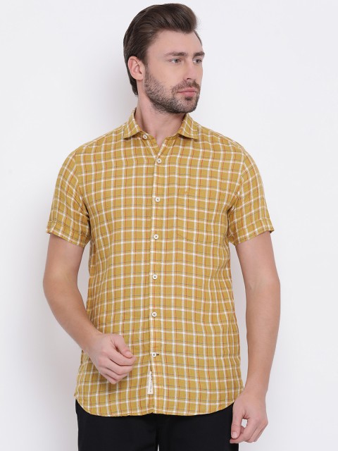

Monte Carlo Men Mustard Yellow Regular Fit Checked Casual Shirt