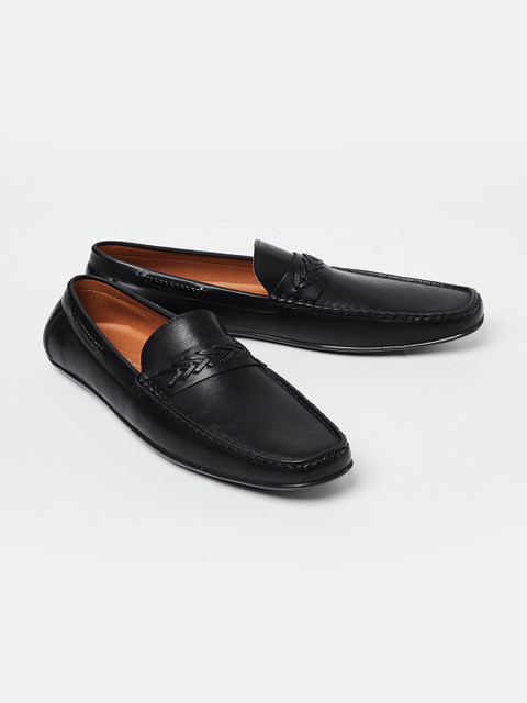 

CODE by Lifestyle Men Black Solid Loafers