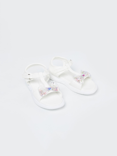 

Fame Forever by Lifestyle Girls White Solid Open Toe Flats