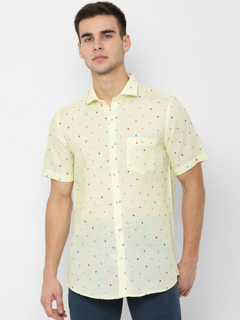 

SIMON CARTER LONDON Men Yellow Regular Fit Printed Casual Shirt