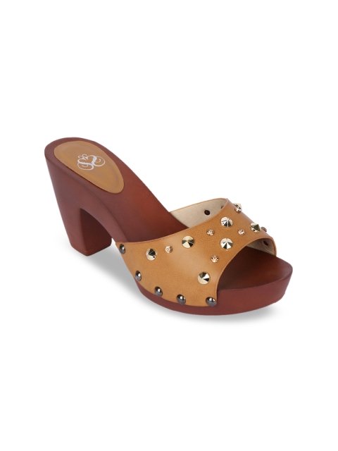 

Sole To Soul Women Brown Embellished Heels