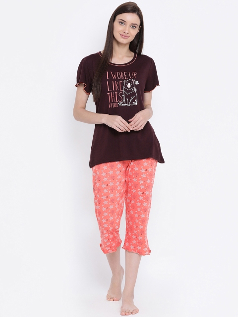 

Kanvin Women Brown & Peach-Coloured Printed Night suit