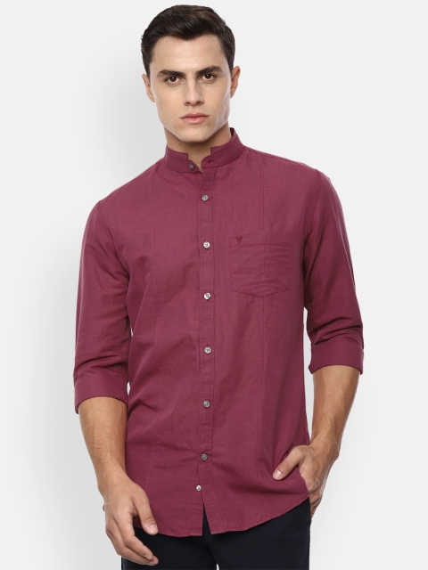 

Van Heusen Sport Men Magenta Slim Fit Solid Casual Shirt
