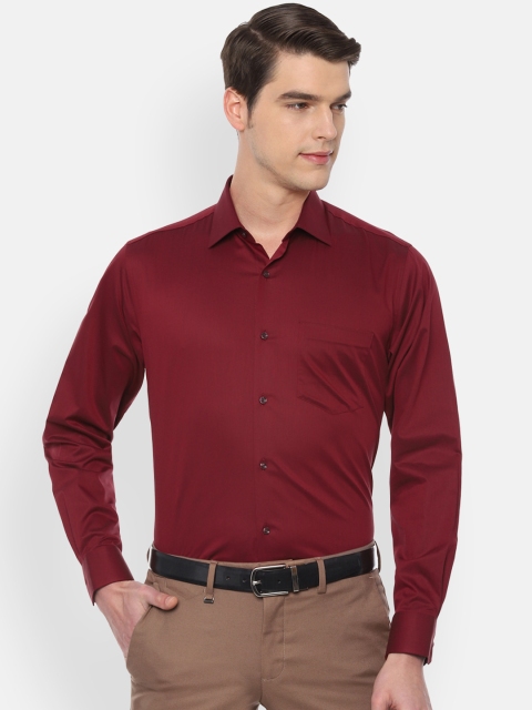 

Van Heusen Men Maroon Regular Fit Solid Formal Shirt