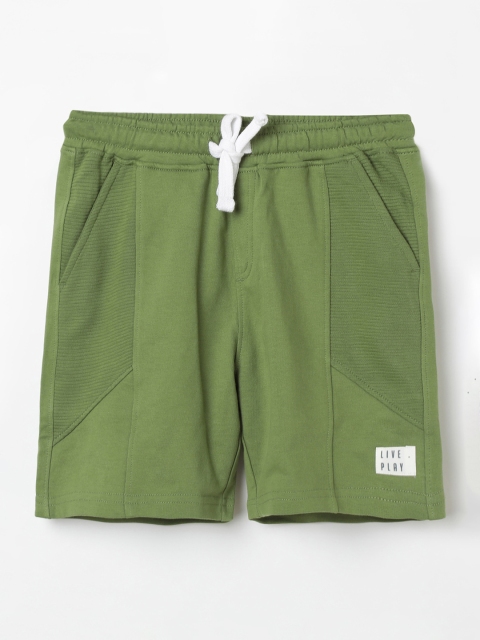 

Fame Forever by Lifestyle Boys Green Solid Regular Fit Regular Shorts