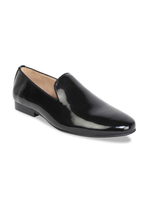 

BERZERI Men Black Loafers