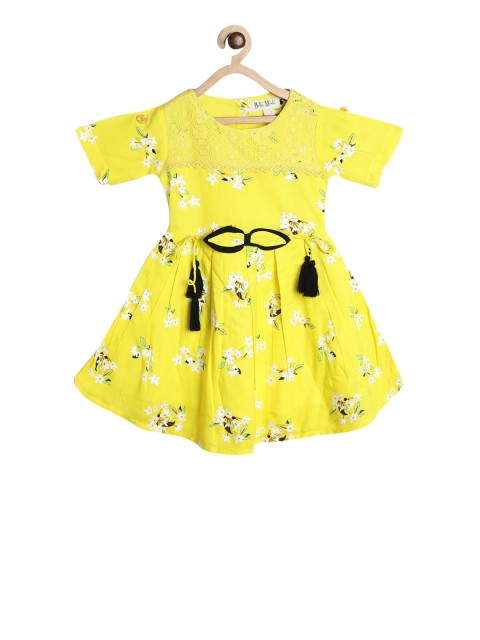 

Bella Moda Girls Yellow & White Printed Fit and Flare Dress
