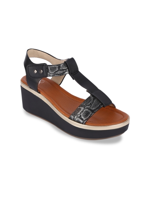 

Sole To Soul Women Black Printed Heels