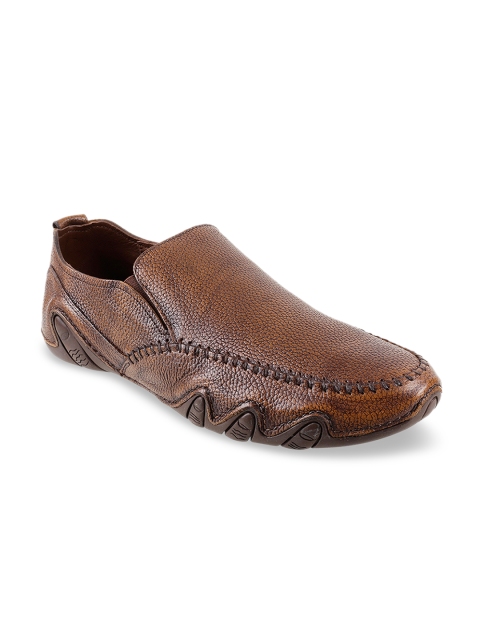 

Metro Men Tan Brown Textured Leather Loafers