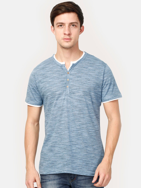 

Le Bison Men Blue Solid Henley Neck T-shirt