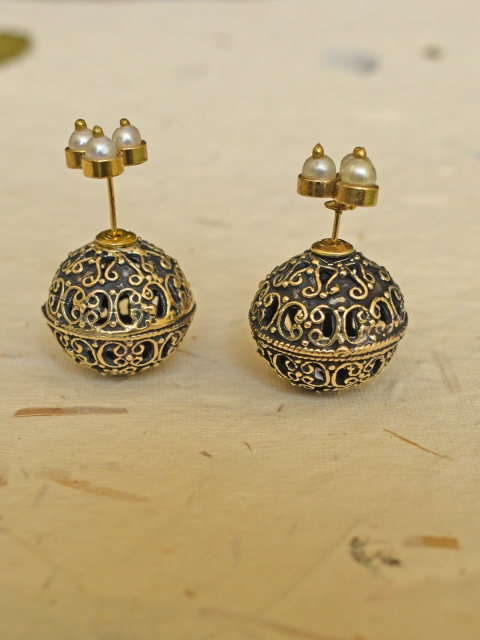 

Anetra Gold-Plated & Grey Handcrafted Circular Studs
