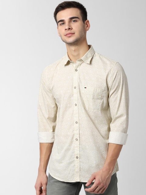 

Peter England Casuals Men Beige Slim Fit Printed Casual Shirt