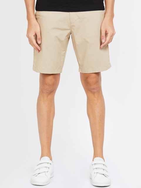 

CODE by Lifestyle Men Beige Solid Regular Shorts