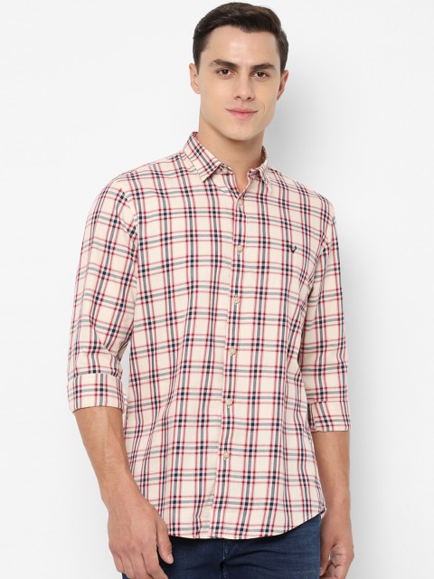 

Solly Jeans Co. Men Beige & Navy Blue Regular Fit Checked Casual Shirt