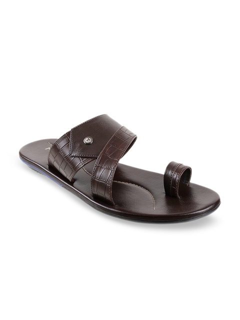 

Metro Men Brown Leather Comfort Sandals