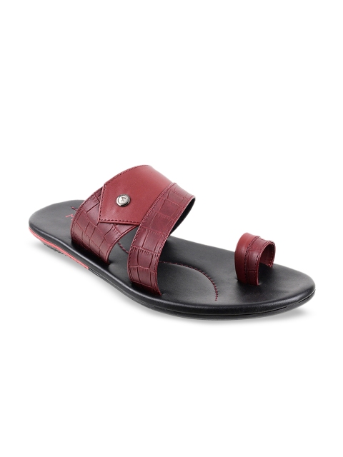 

Metro Men Maroon Leather Comfort Sandals