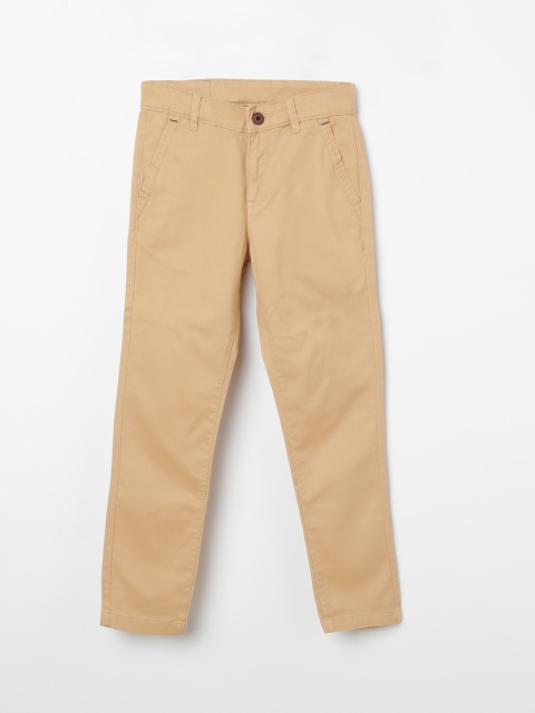 

Bossini Boys Beige Solid Regular Trousers