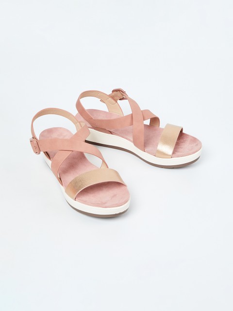 

Ginger by Lifestyle Women Pink Solid Heels