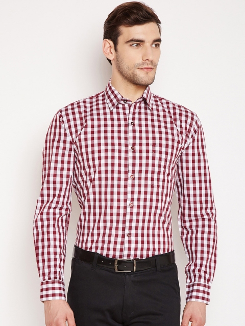 

Hancock Men Maroon Slim Fit Checked Formal Shirt