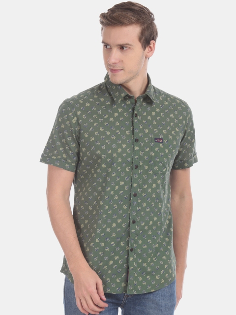 

U.S. Polo Assn. Denim Co. Men Green & Beige Regular Fit Printed Casual Shirt