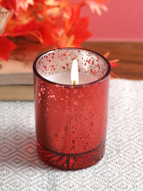 

Aapno Rajasthan Red Sweet & Permeating Fancy Candle