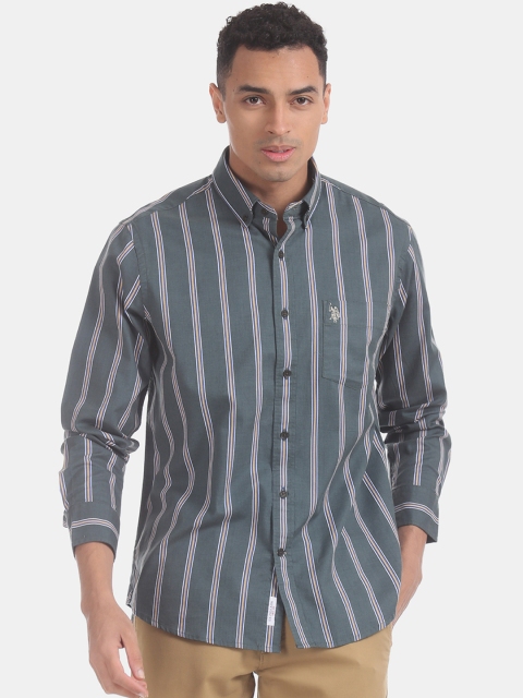 

U.S. Polo Assn. Men Green & Off-White Regular Fit Striped Casual Shirt
