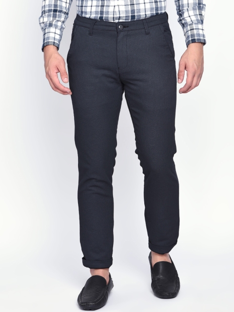 

beevee Men Black & Blue Checked Regular Trousers