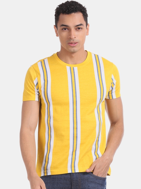 

Aeropostale Men Yellow Striped Round Neck T-shirt