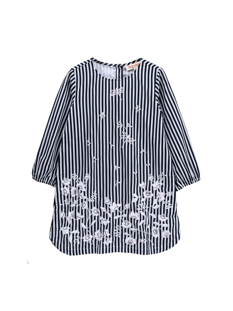 

Hugsntugs Girls White & Blue Striped A-Line Dress