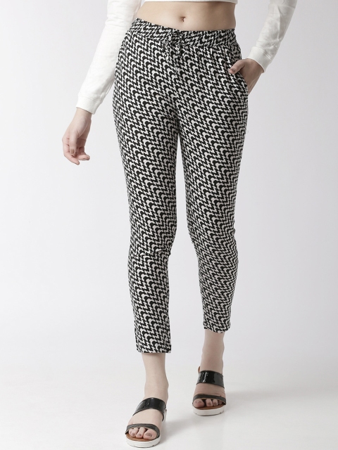 

De Moza Women Black & Off-White Slim Fit Printed Regular Trousers