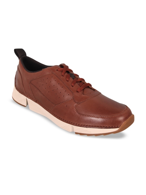 

Clarks Men Brown Leather Perforated Tri Sprint British Sneakers