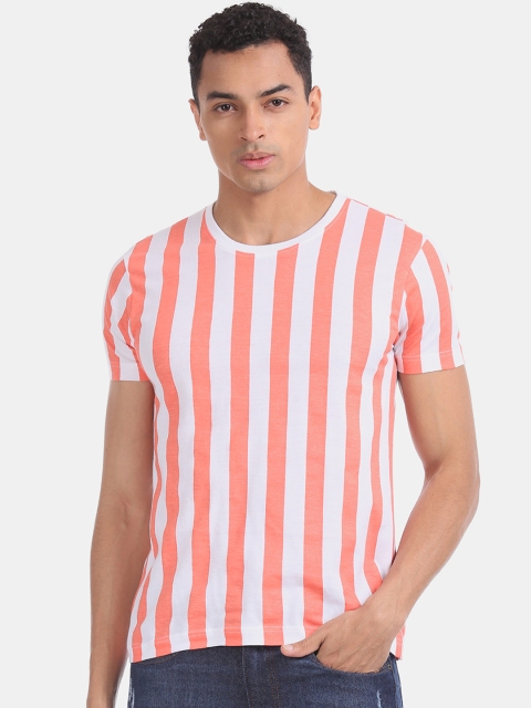 

Aeropostale Men Peach-Coloured & White Striped Round Neck T-shirt