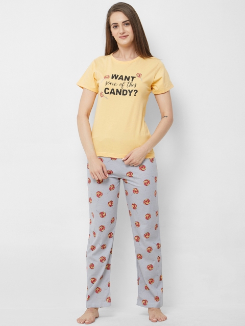 

Velvet by night Women Yellow & Grey Printed Night suit