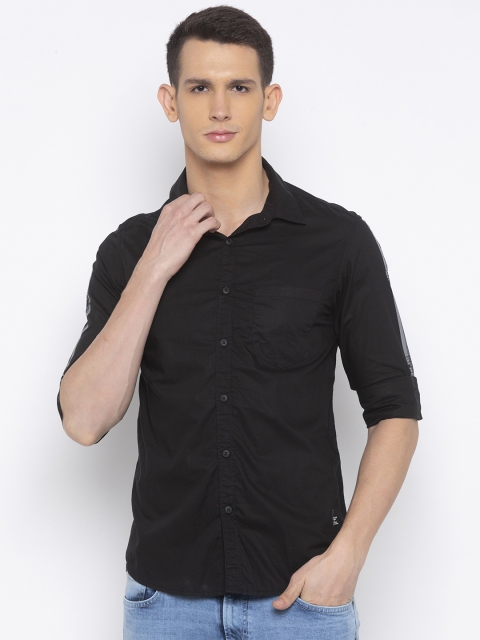 

SPYKAR Men Black Slim Fit Solid Casual Shirt