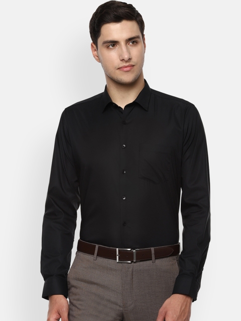 

Van Heusen Men Black Slim Fit Solid Formal Shirt