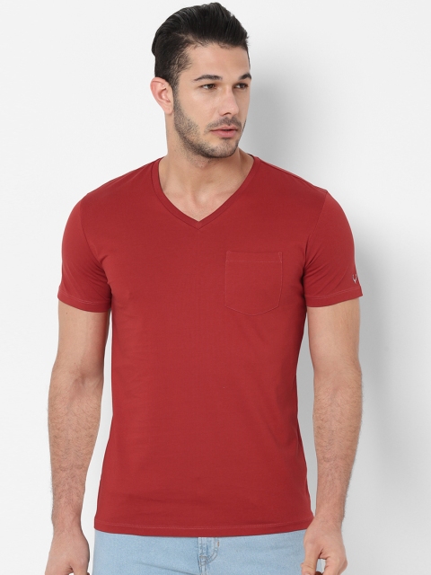 

Allen Solly Men Red Solid V-Neck T-shirt