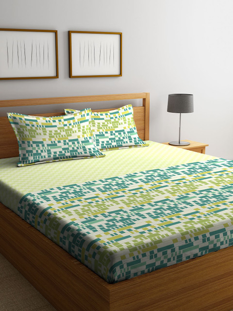 

STELLAR HOME Green & White Printed 104 TC Cotton King Bedsheet with 2 Pillow Covers