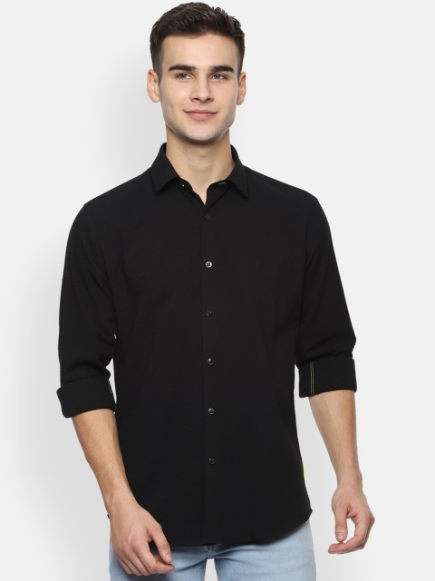 

V Dot Men Black Slim Fit Solid Casual Shirt