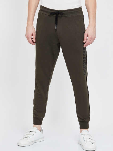 

Fame Forever by Lifestyle Men Olive Green Solid Joggers