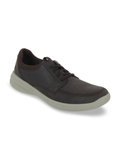 

Cloudsteppers by Clarks Men Coffee Brown Leather STEPSTROLLLACE Sneakers