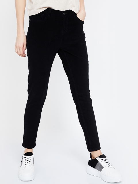 

Fame Forever by Lifestyle Women Black Regular Fit Mid-Rise Clean Look Jeans