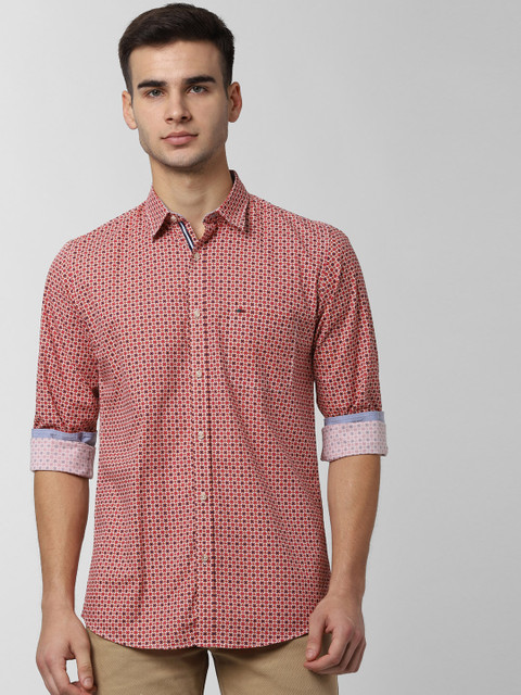 

Peter England Casuals Men Red And White Slim Fit Printed Casual Shirt