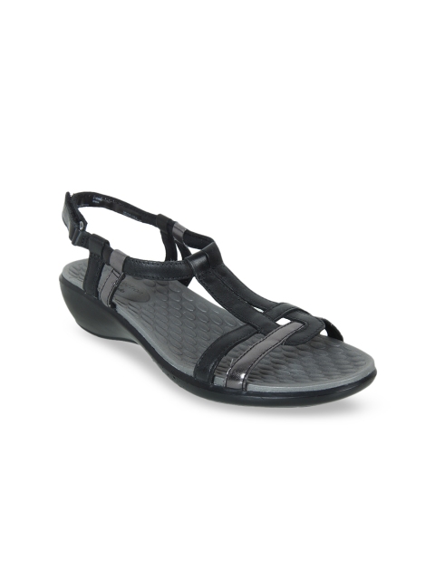 

Clarks Women Gunmetal-Toned & Black Colourblocked Leather Open Toe Flats, Metallic