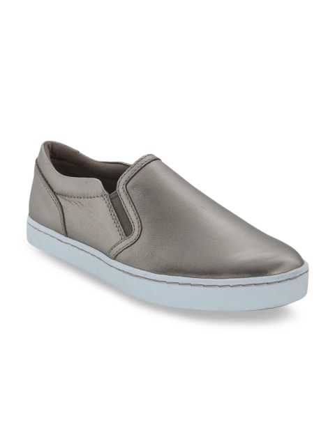 

Clarks Women Gunmetal-Toned Slip-On Leather Sneakers, Metallic